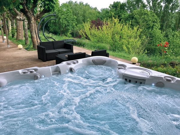 Un spa dans son jardin 1 ma boutique spas toulouse