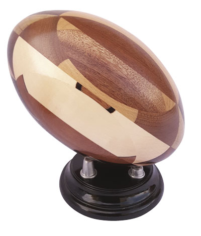 Les ballons de rugby en bois de Pierre Armengaud 4 pierre armengaud ballon rugby en bois