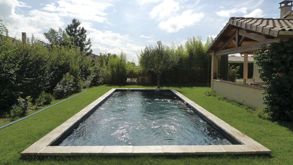Envie d'une petite piscine ou d'un grand bassin ? 5 composite pool blagnac toulouse pisciniste