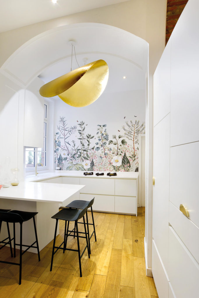 White & Gold dans la ville rose 22 rénovation intérieur toulouse emmanuelle milhaud