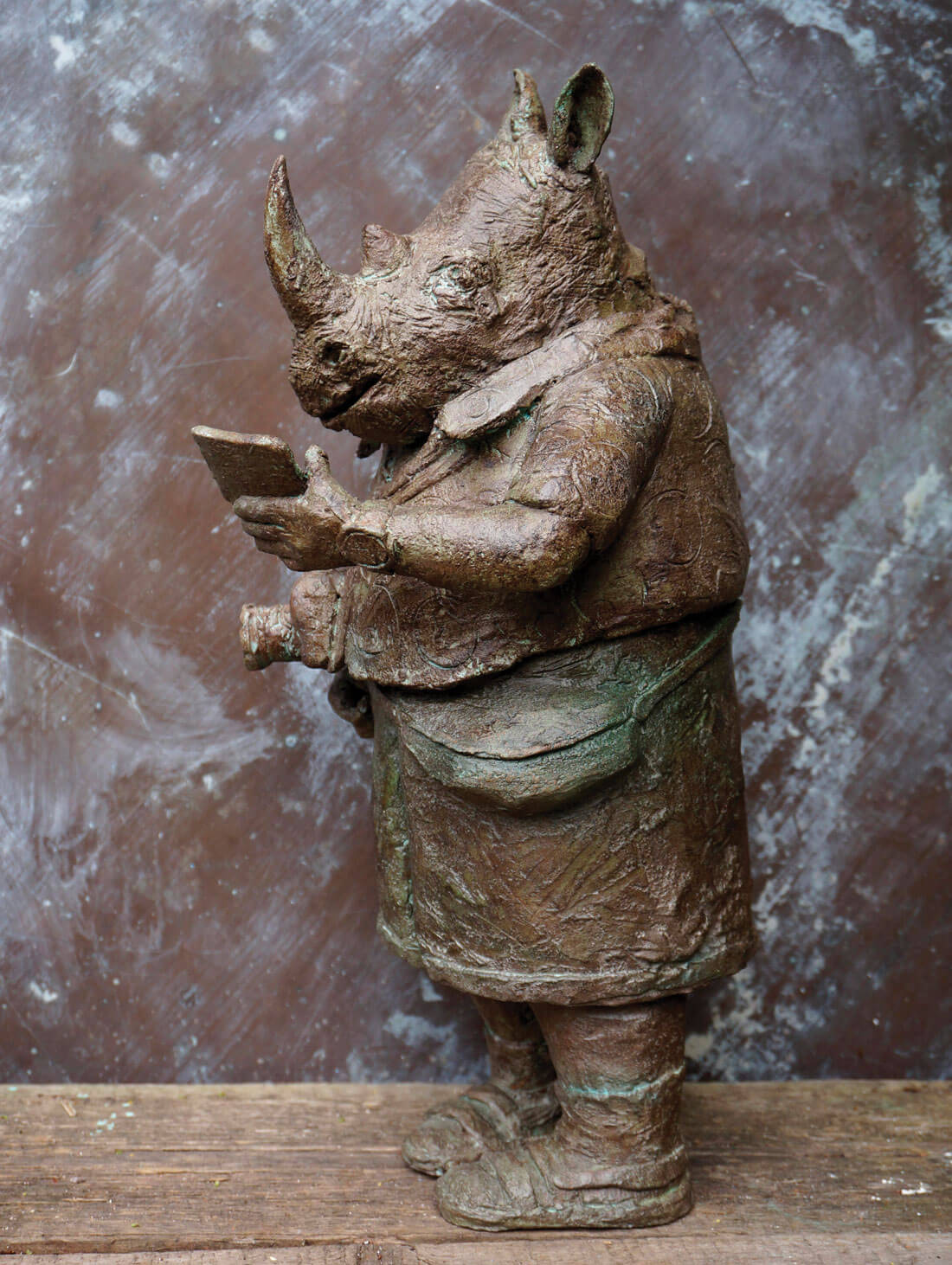 La sculptrice Barbotine Ciselet 8 Barbotine Ciselet sculptrice céramiste