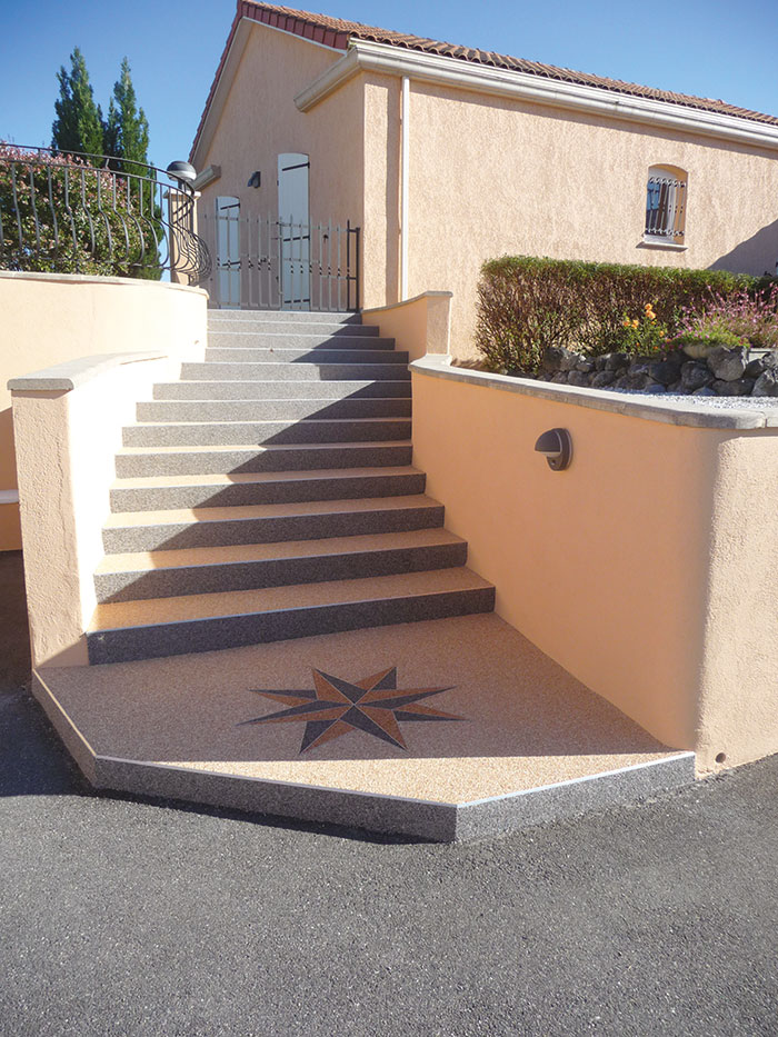 La moquette de pierre 2 ma maison occitanie création moquette de pierre piscine extérieur rénovation