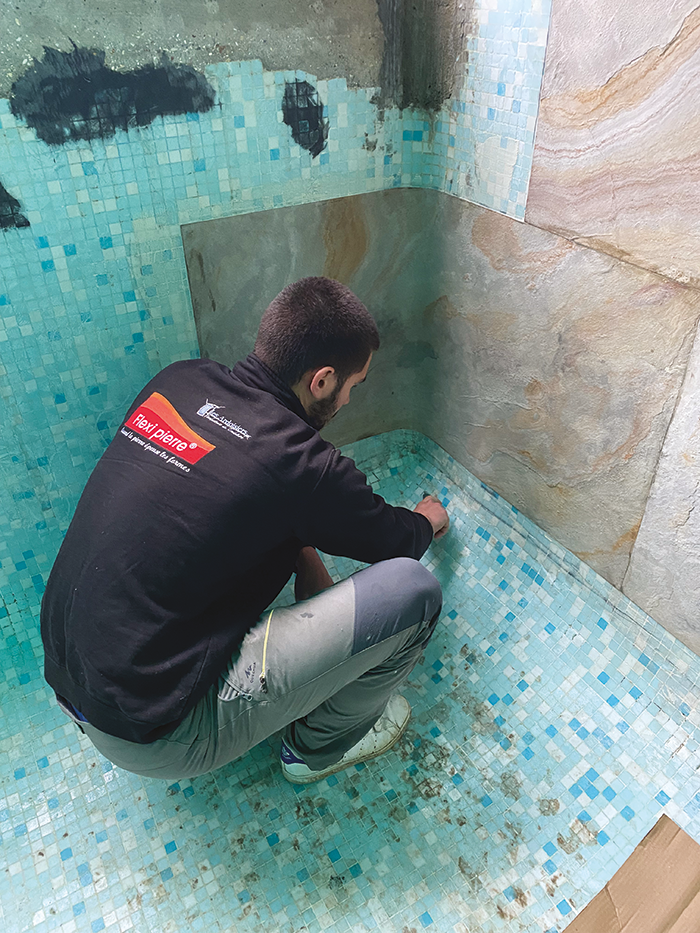 Du nouveau dans la piscine 1 renovation revetement piscine feuille de pierre flexi pierre
