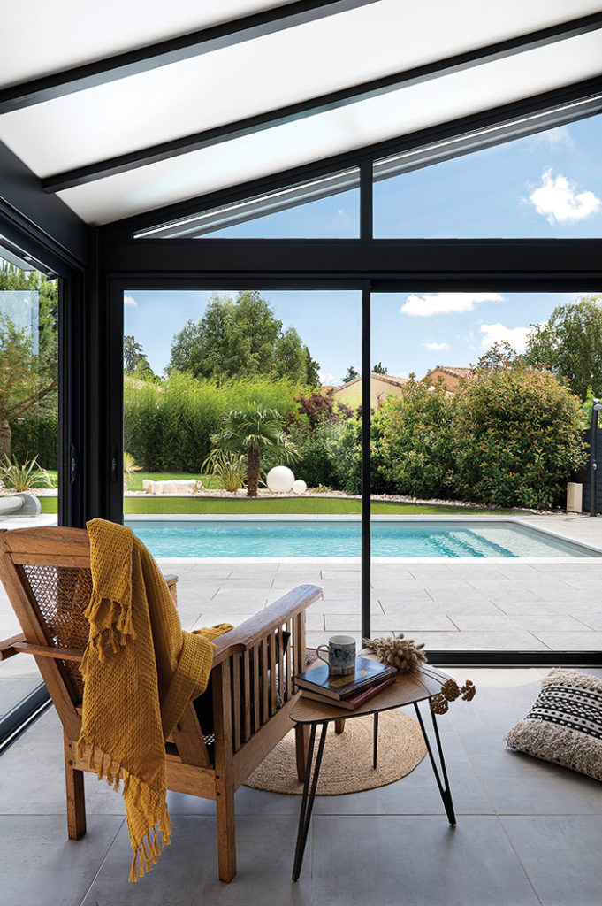 Pièce à vivre dedans dehors 5 vie et veranda 2a verandas albi dedans dehors 02