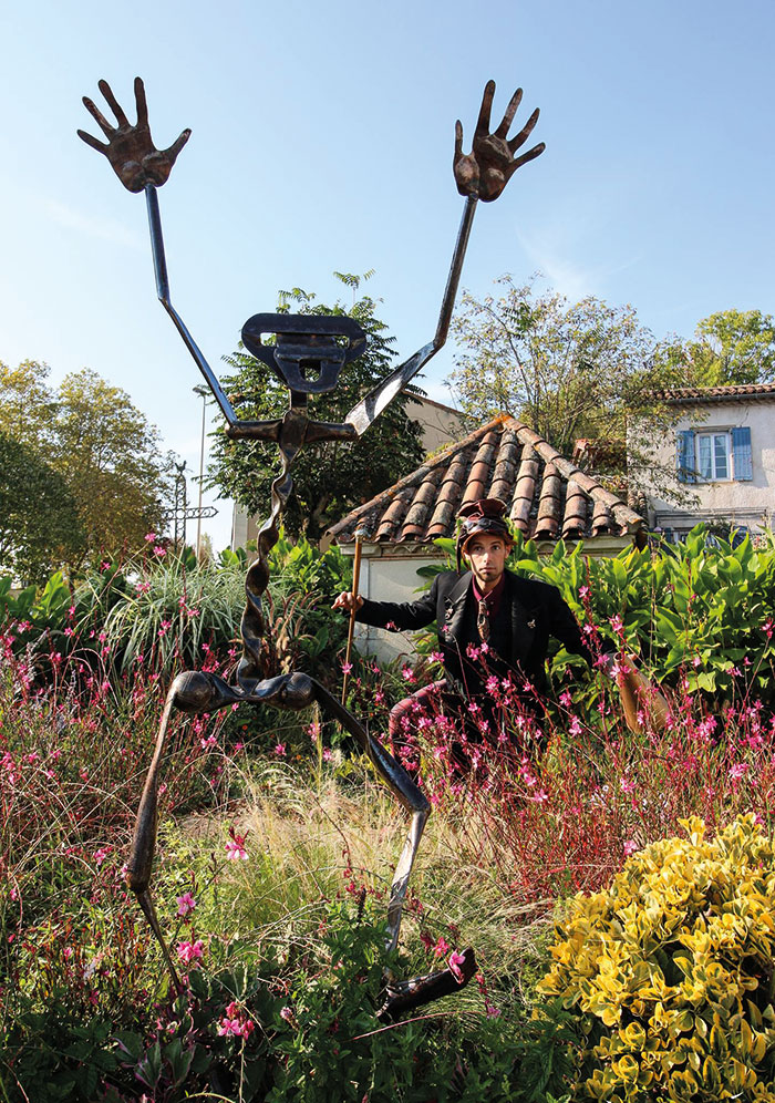 artiste cha mokeur crieur de rue sculpteur tarn