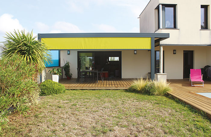 monsieur store pergola