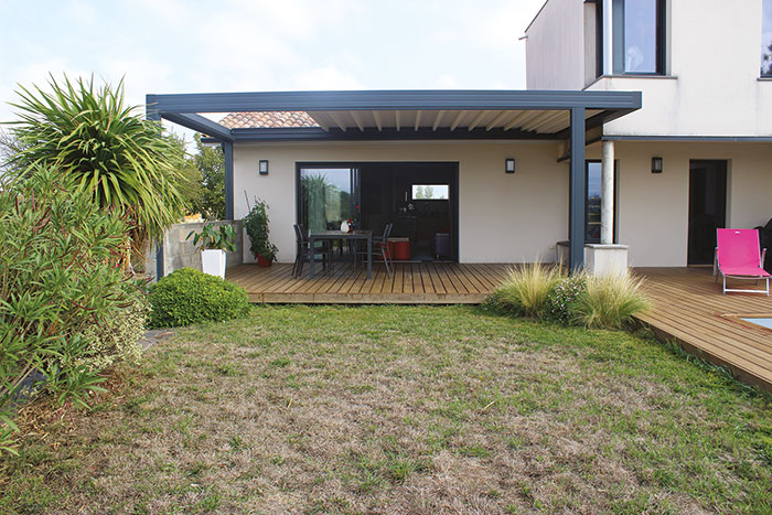 monsieur store pergola