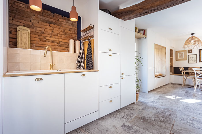 Poésie champêtre à Mézens 5 anais climent decoratrice agence maybee renovation maison campagne tarn 15