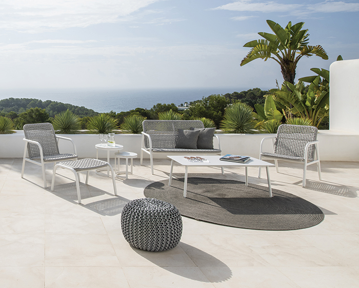 Au salon, même dehors 11 salon de jardin magasin toulouse