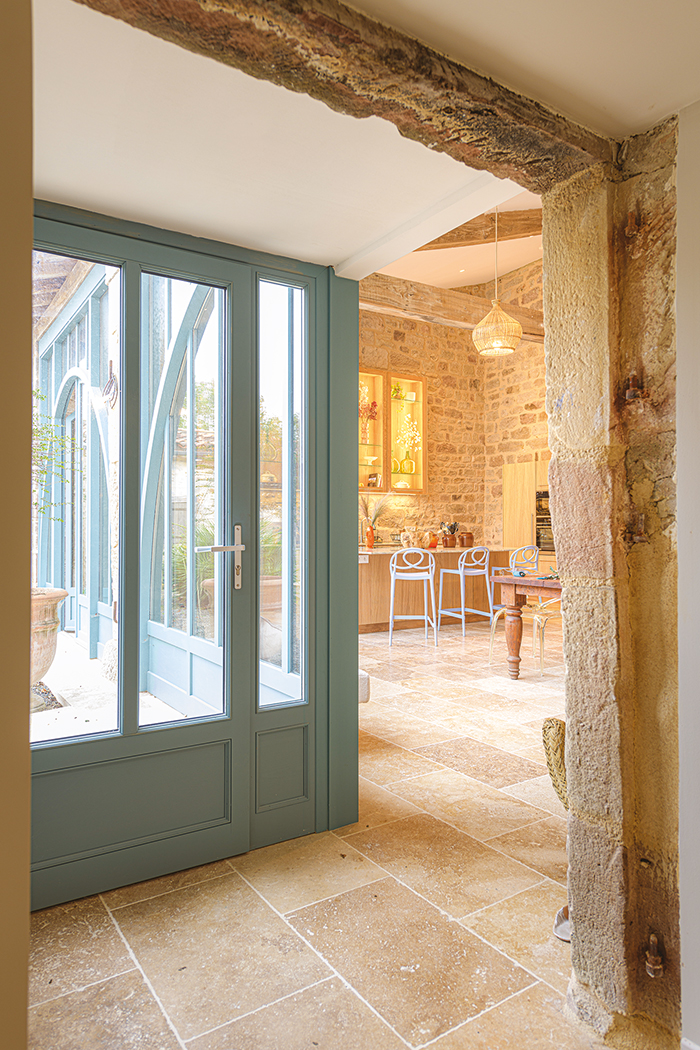 Pour l'amour de la belle pierre 8 maison ancienne renovee tarn architecte d'interieur delphine eche