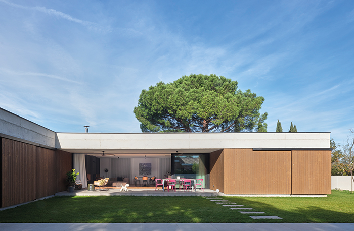 Maison D4 implantation en « L » 1 maison en l blagnac agence ar quo architecte patrice cagnasso toulouse 07