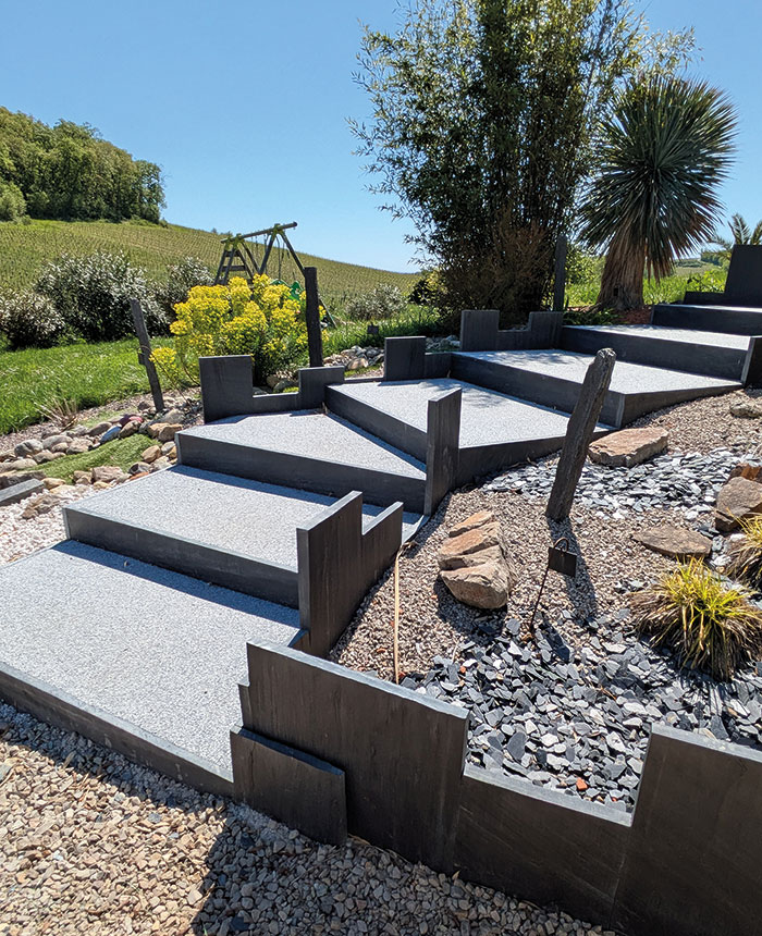 Escalier rénové dans le Gaillacois 4 daniel moquet signe vos allees tarn