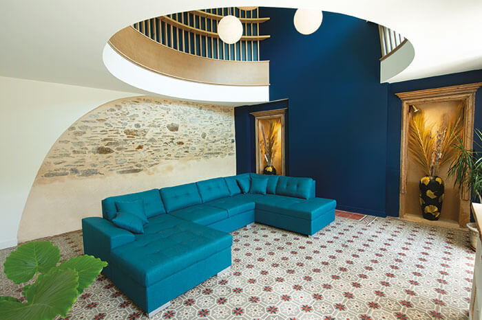 Mix coloré à Sérénac 1 delphine eche architecte interieur albi renovation